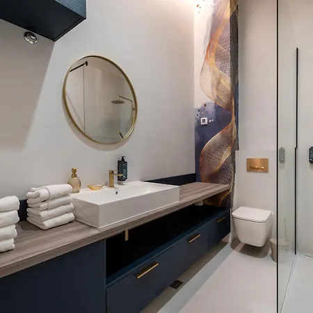 The Bridge Luxury Apartman