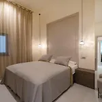 The Bridge Luxury Апартаменты *