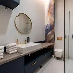 The Bridge Luxury Апартаменты