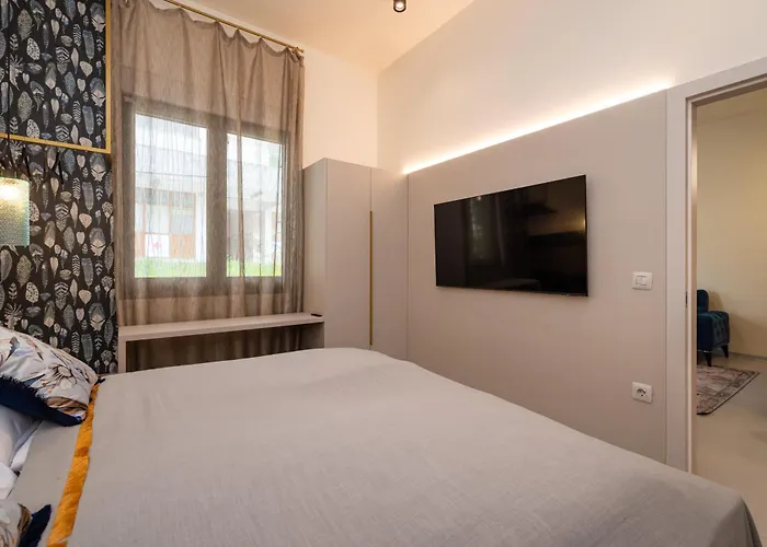 The Bridge Luxury Apartment